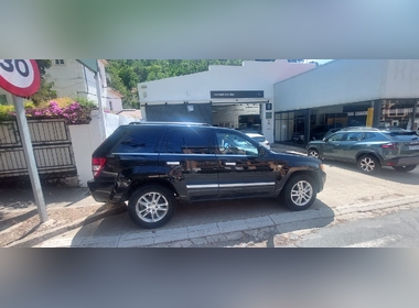 Jeep - Grand Cherokee